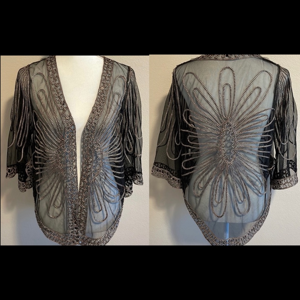 William B Embroidered Shrug/Cardigan Open Front Size S/M